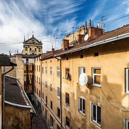 Ploscha Rynok Apartman Lviv