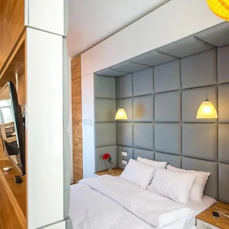 Ploscha Rynok Апартаменти *